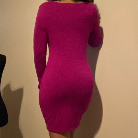 EXPRESS FUSHIA LONG SLEEVE BODY CON SWEATER DRESS SIZE SMALL - Picture 3 of 5